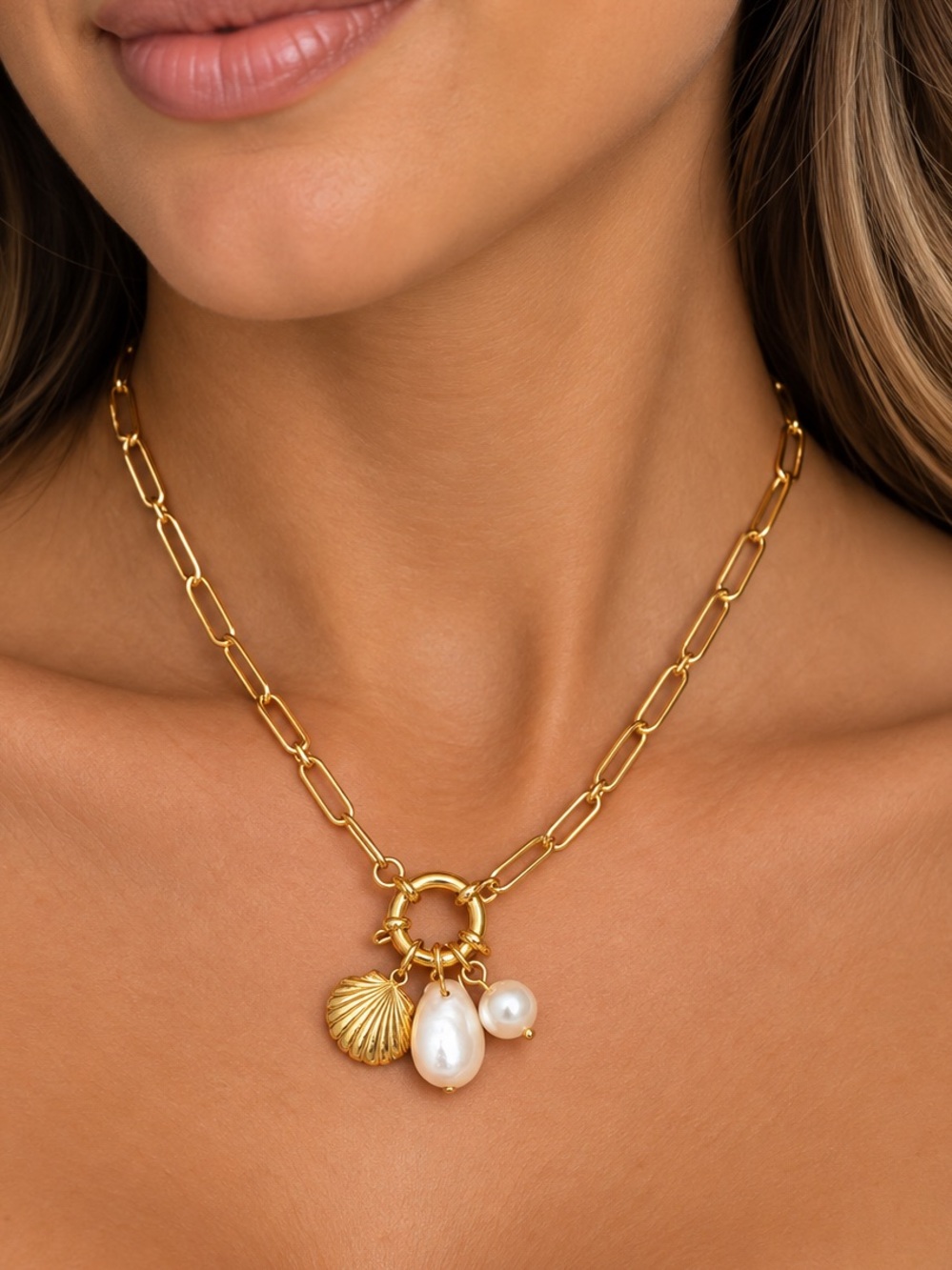 Oshena Designer‎ Beachwear Gold shell pearl Charm Necklace